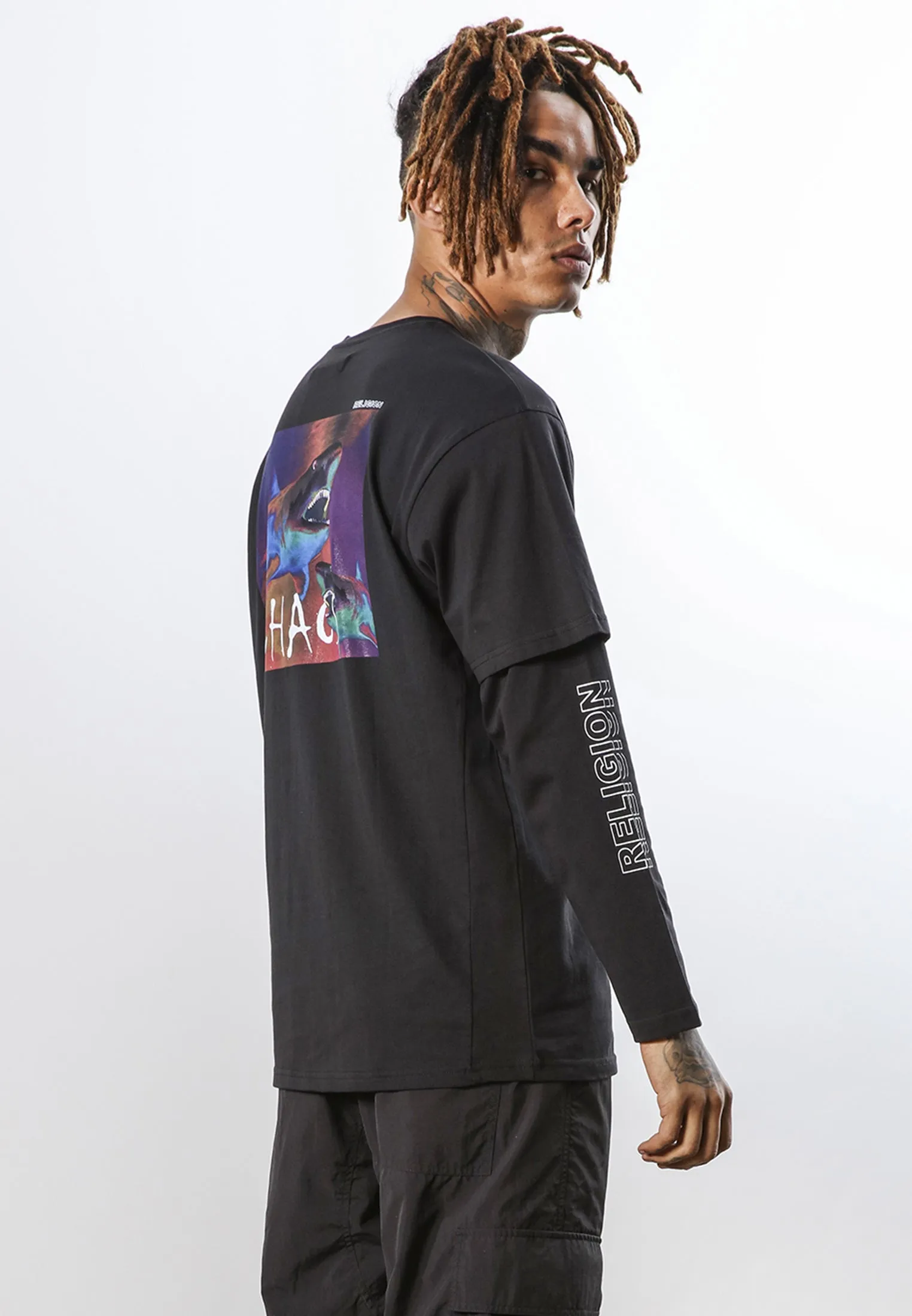 CHAOS SHARK DOUBLE SLEEVE T-SHIRT BLACK