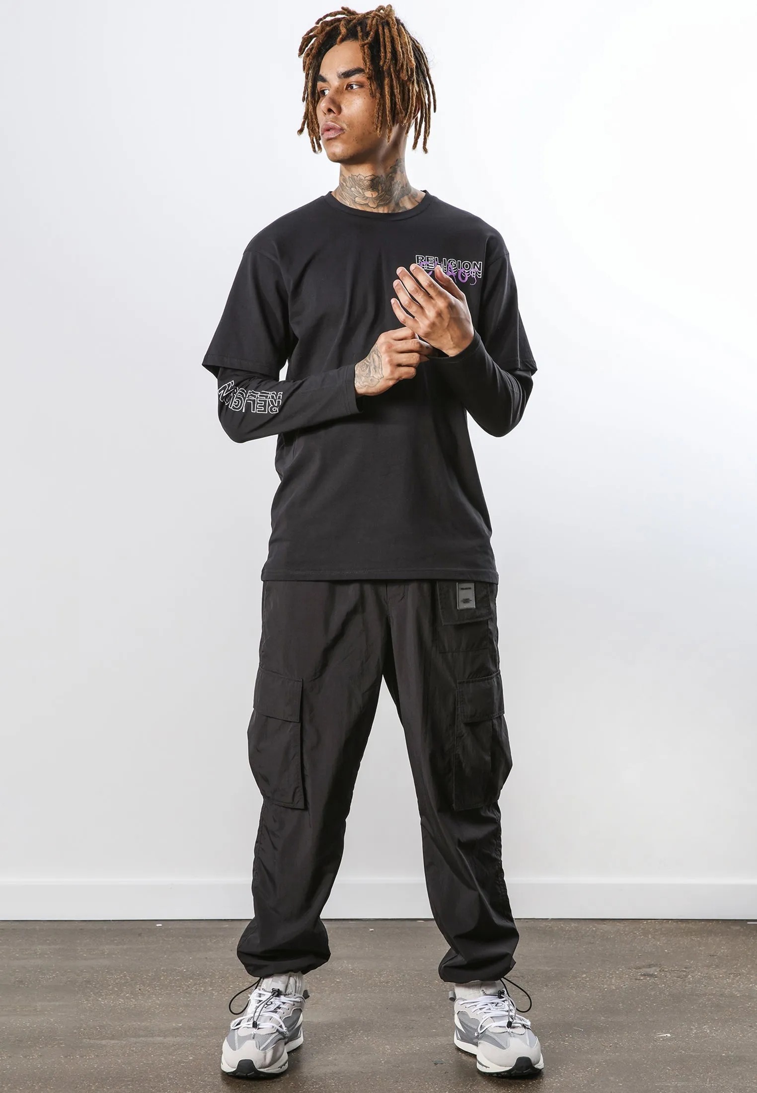 CHAOS SHARK DOUBLE SLEEVE T-SHIRT BLACK