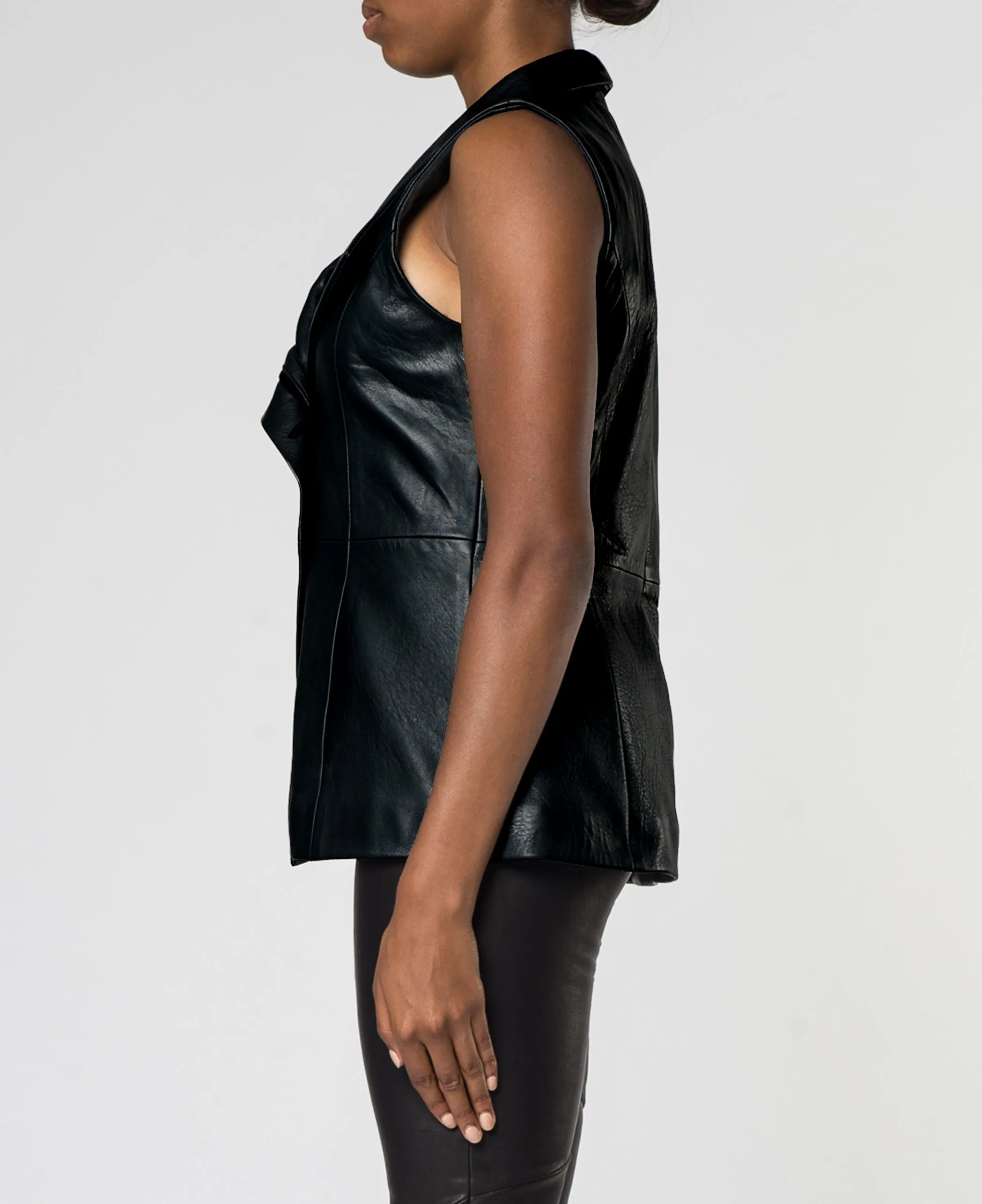 Creshendo Vest - Jet Black