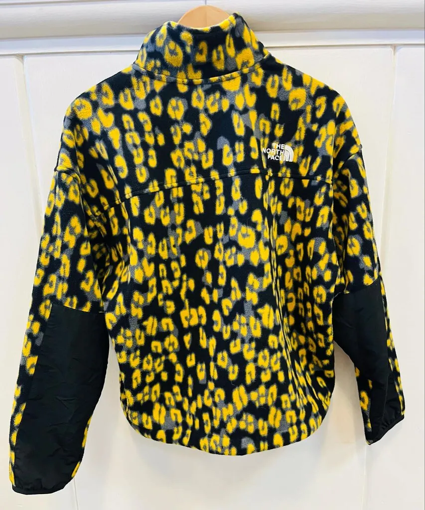 North Face Kataka 1/4 Zip Relaxed Fleece Cropped Pullover - Size Small
