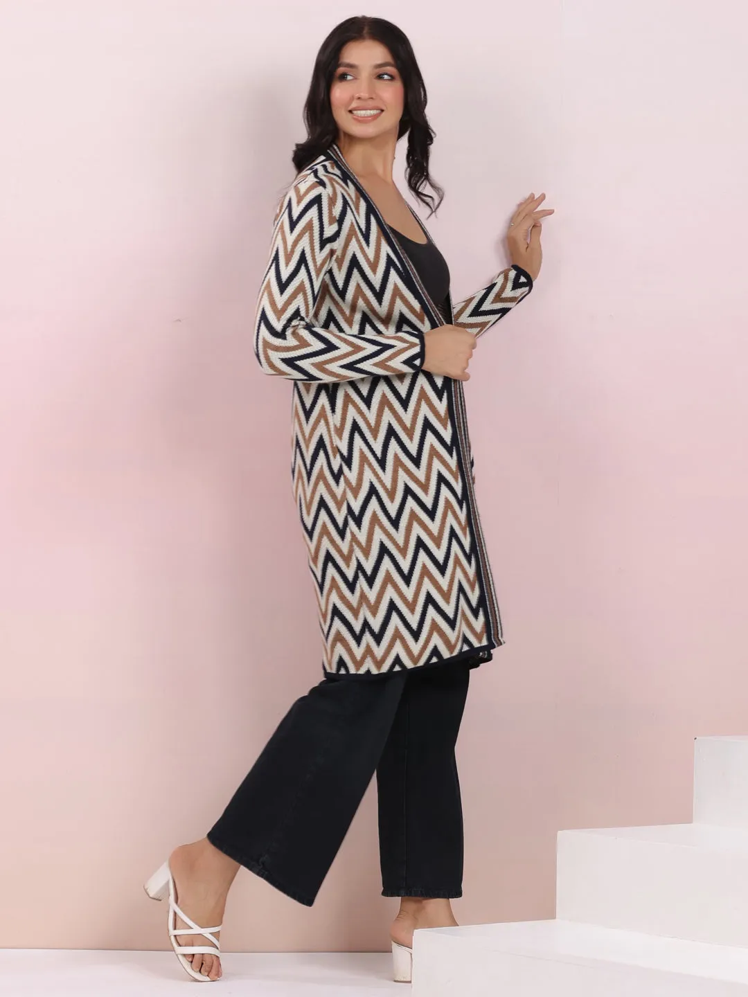 Off White Woolen Chevron Printed Winter Shrug