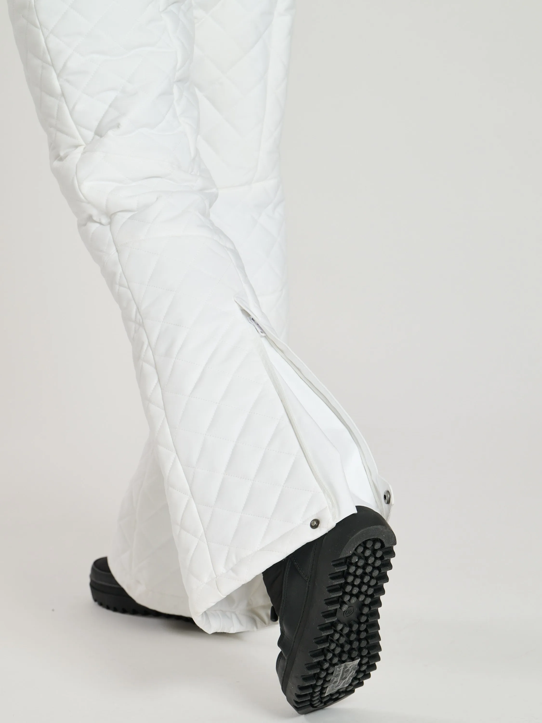 The 'Piste' padded ski trousers in snow white