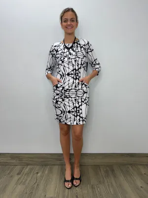 White and Black 2 Zipper Pockets 3/4 Sleeve 2 Layer Dress